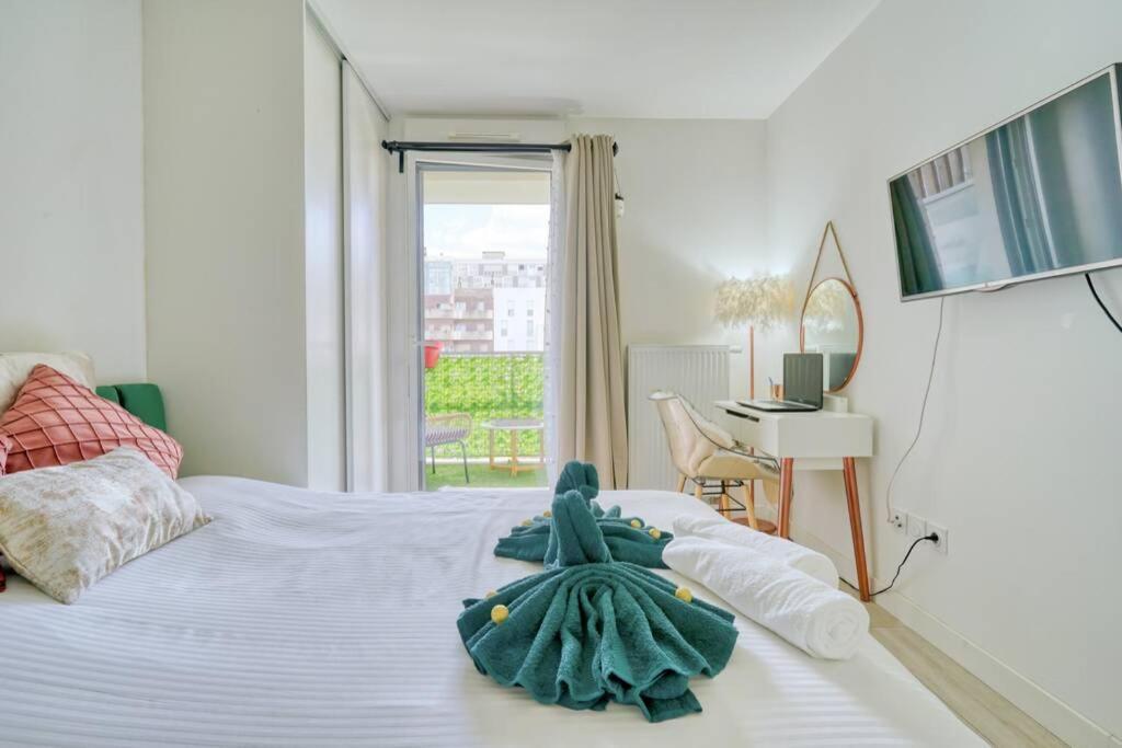 T2 Luxe Proche Paris Terrasse Parking Prive Daire Vitry-sur-Seine Dış mekan fotoğraf